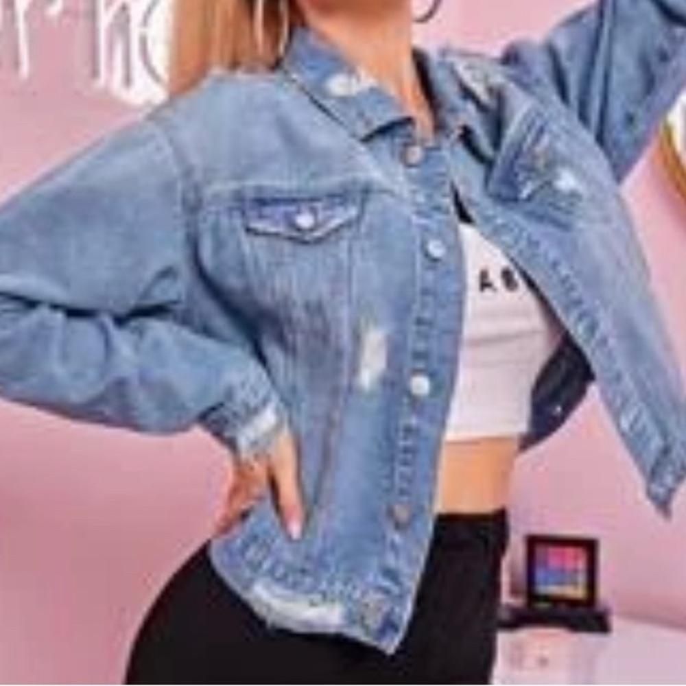 Ripped derail denim jacket